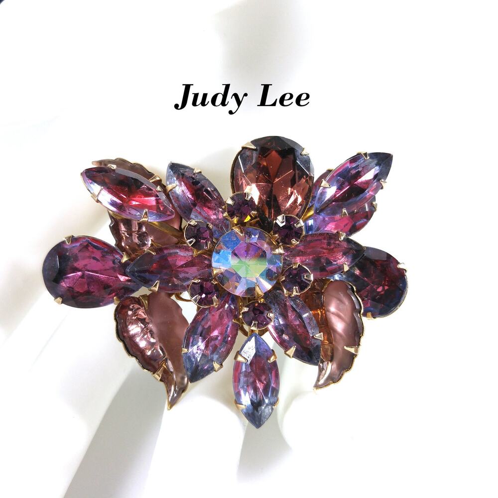 Judy Lee Purple Molded Leaves Brooch, Aurora Borealis Rhinestones, 1950s Vintage